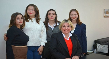 Çocukların yarınları sanatla renklenecek