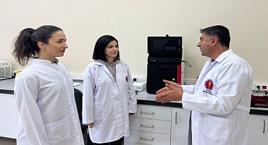 DEÜ’lü Beren ve Fulya hayallerinin peşinde