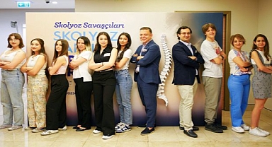 Skolyoz Savaşçıları Skolyoza Karşı Sırt Sırta