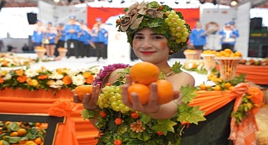 24. kez Mandalina Şenliği’nde binleri ağırladı