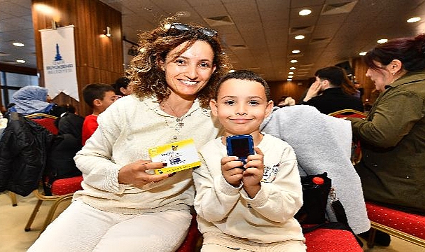 Diyabetli Çocuklar İçin Şeker Ölçüm Cihazı Dağıtıldı