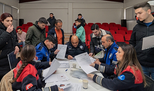 İzmir İtfaiyesi 154 Yeni Memur Alıyor