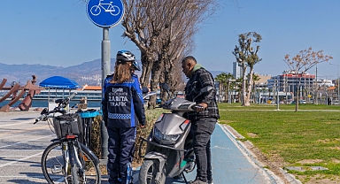 İzmir’in Kadınları Kenti Güzelleştiriyor