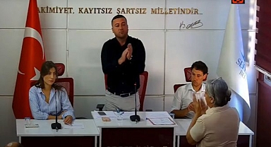 Ayakta alkışlandılar