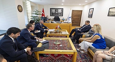 İzmir ticaret hacminde daha fazla yer alabilir