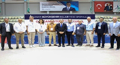Spor Kulübü’nde bayrak değişimi