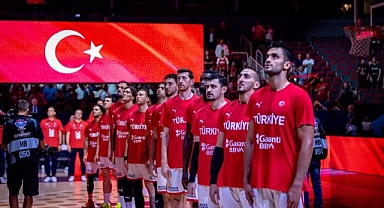 12 Dev Adam Yarı Finalde