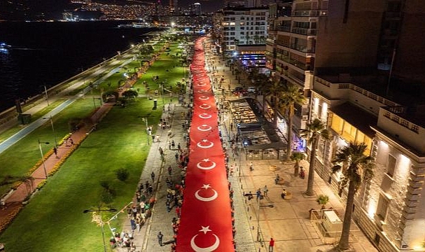 İzmir'in kurtuluşu coşkuyla kutlanacak