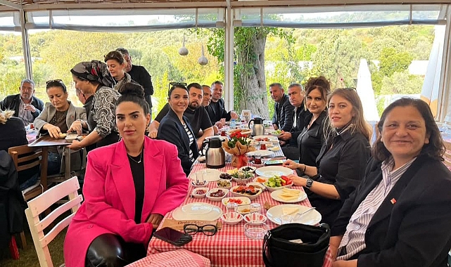CHP Seferihisar, muhtarlarla kahvaltıda buluştu