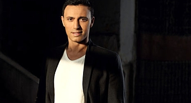 Mustafa Sandal’a İngiltere’den “Uluslararası Sanatçı” Unvanı