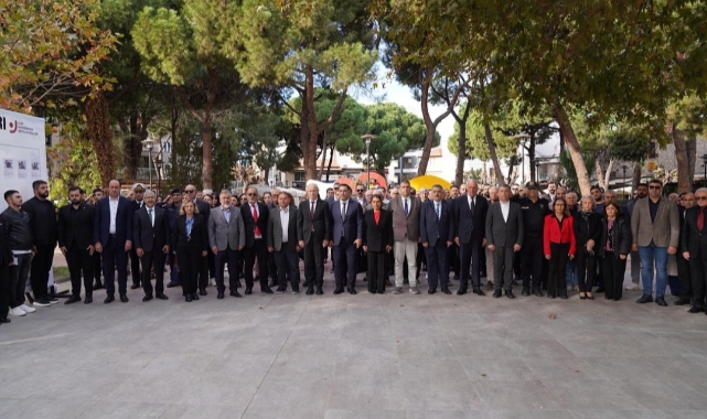 Seferihisar'da 24 Kasım Öğretmenler Günü Töreni