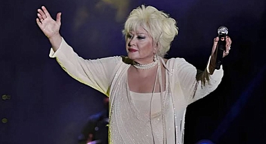 Usta Sanatçı Muazzez Abacı Hayatını Kaybetti