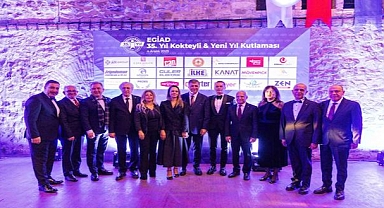 Başkan Tugay'dan genç iş insanlarına İzmir için kenetlenme çağrısı