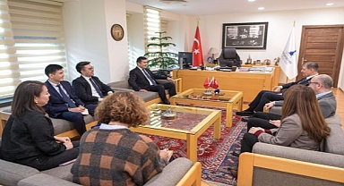 Başkan Tugay Kırgız Başkonsolos Toktobekoviç’i ağırladı