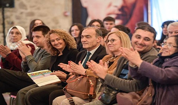 Birbirine tutunan hikâyeler: Ardıç Projesi kitaplaştı