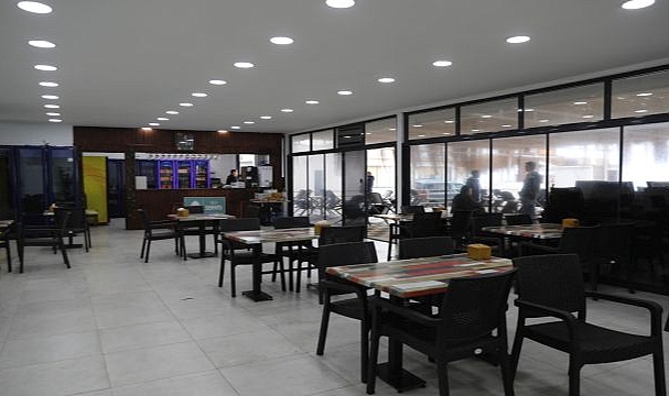 Ürkmez Sosyal Tesisi “Dört Mevsim” hizmet vermeye devam ediyor