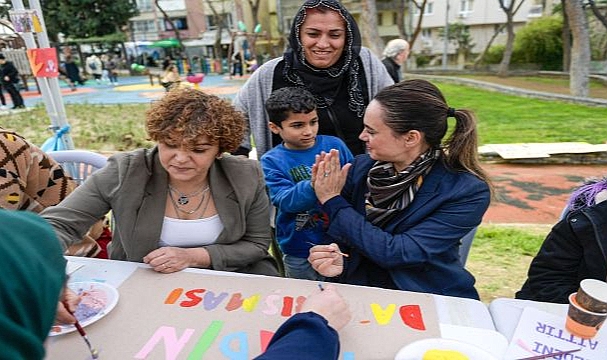 8 Mart Dayanışma Noktalarında kadınların sesi yükseldi