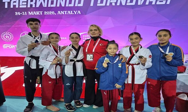 Uluslararası şampiyonada madalya yağmuru