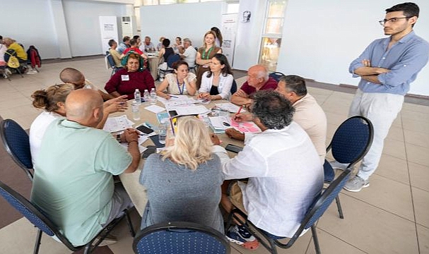 İzmir’de Yurttaş Meclisi dönemi başladı