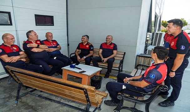 33 yıldır omuz omuza can kurtarıyorlar