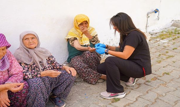 Seferihisar Belediyesi sağlık hizmetini köylere taşıyor