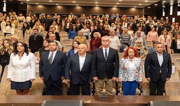İzmir İleri Yaş Sempozyumu’nda gündem: Afetlerde yaşlıların güvenliği